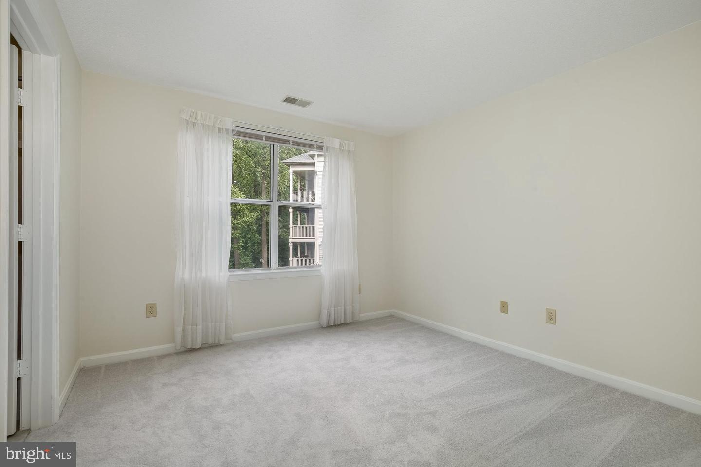 15313 DIAMOND COVE TERRACE 10-8