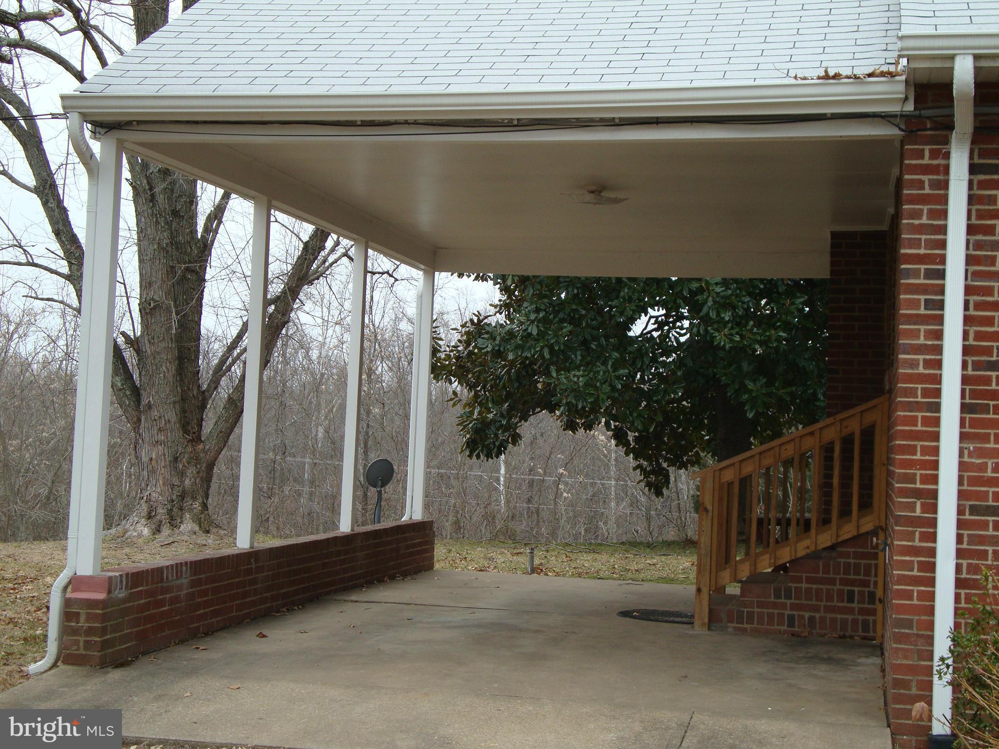 SHERWOOD FOREST - Residential Lease