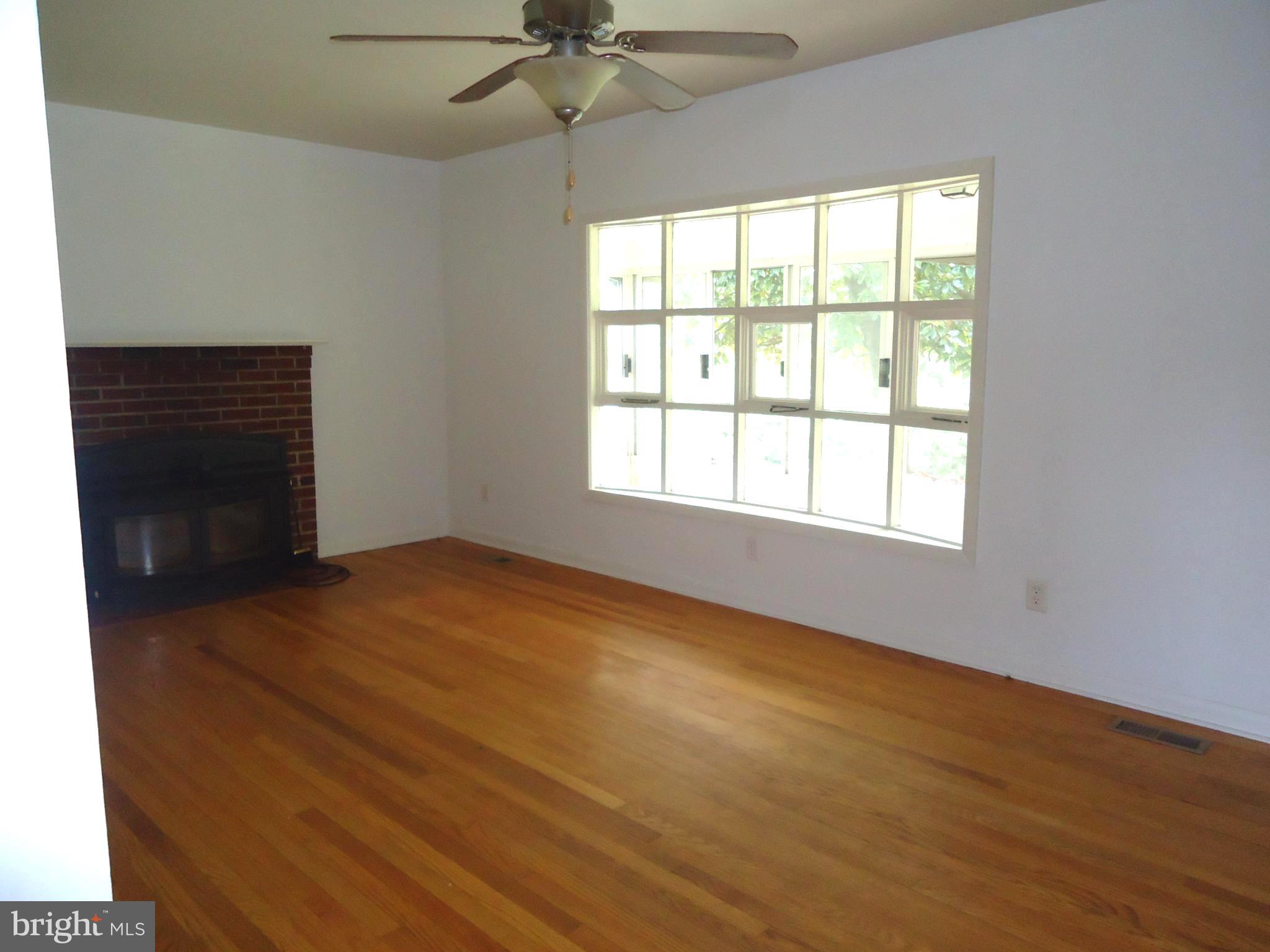 SHERWOOD FOREST - Residential Lease