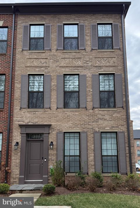 4380 FAIR LAKES COURT FAIRFAX VA 22033