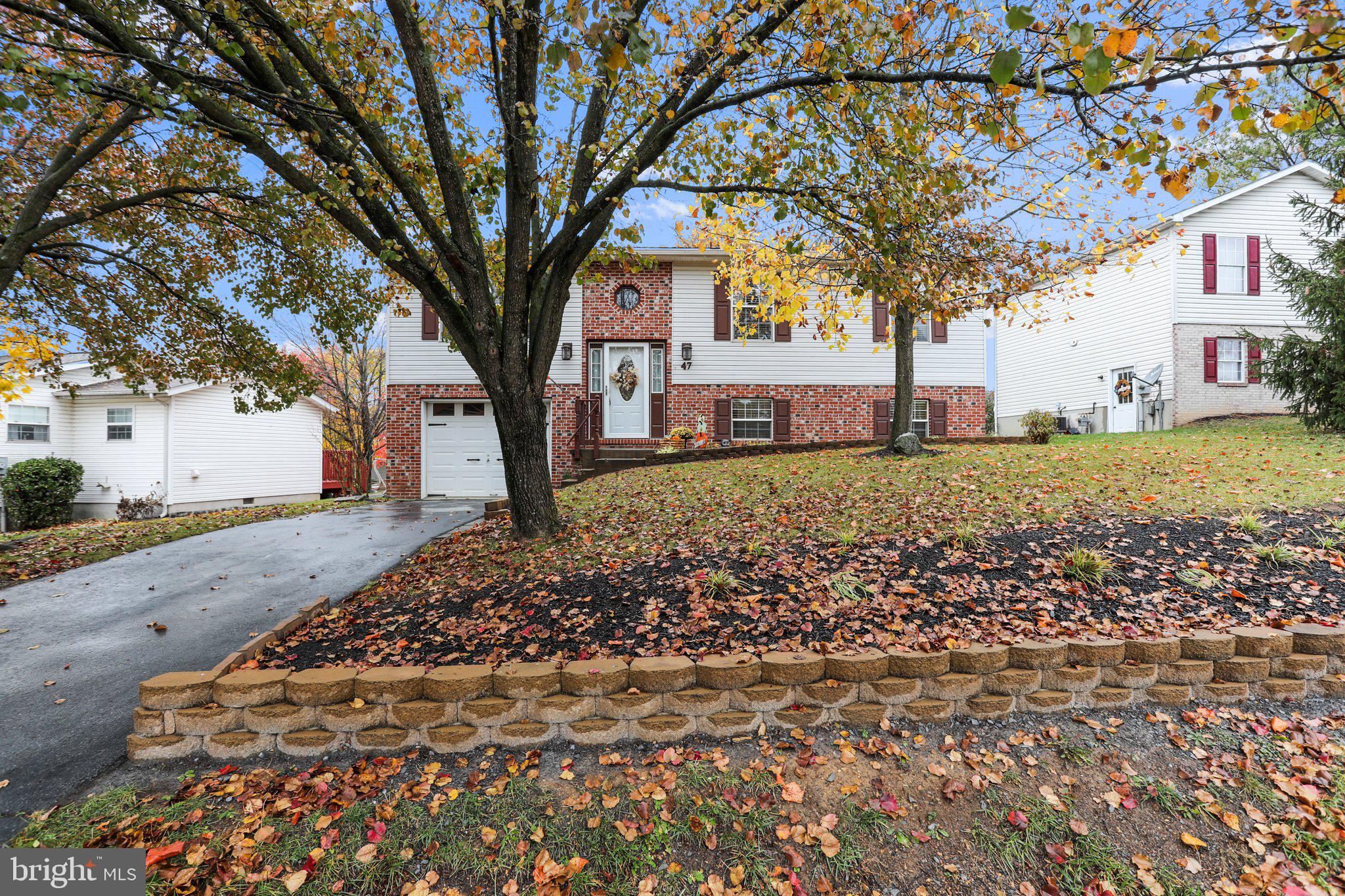 OPEQUON MEADOWS - Residential