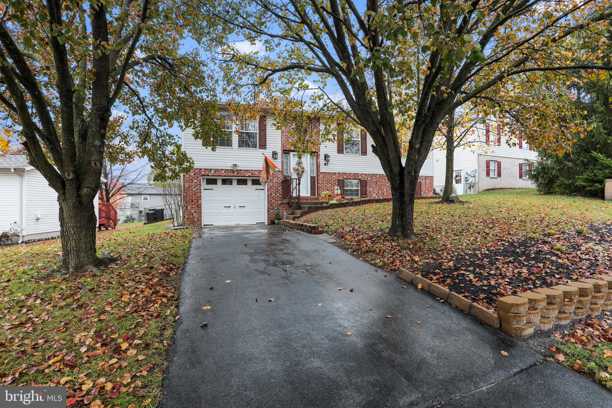 OPEQUON MEADOWS - Residential