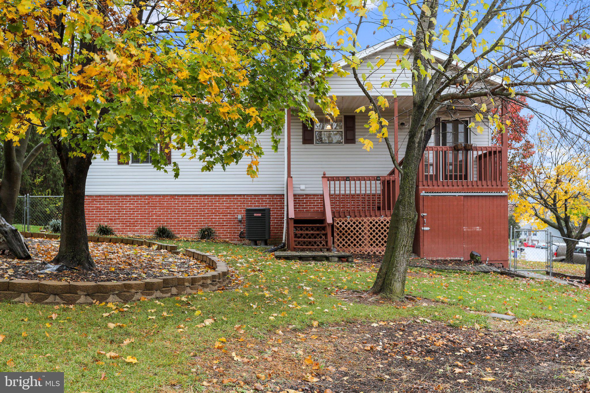 OPEQUON MEADOWS - Residential