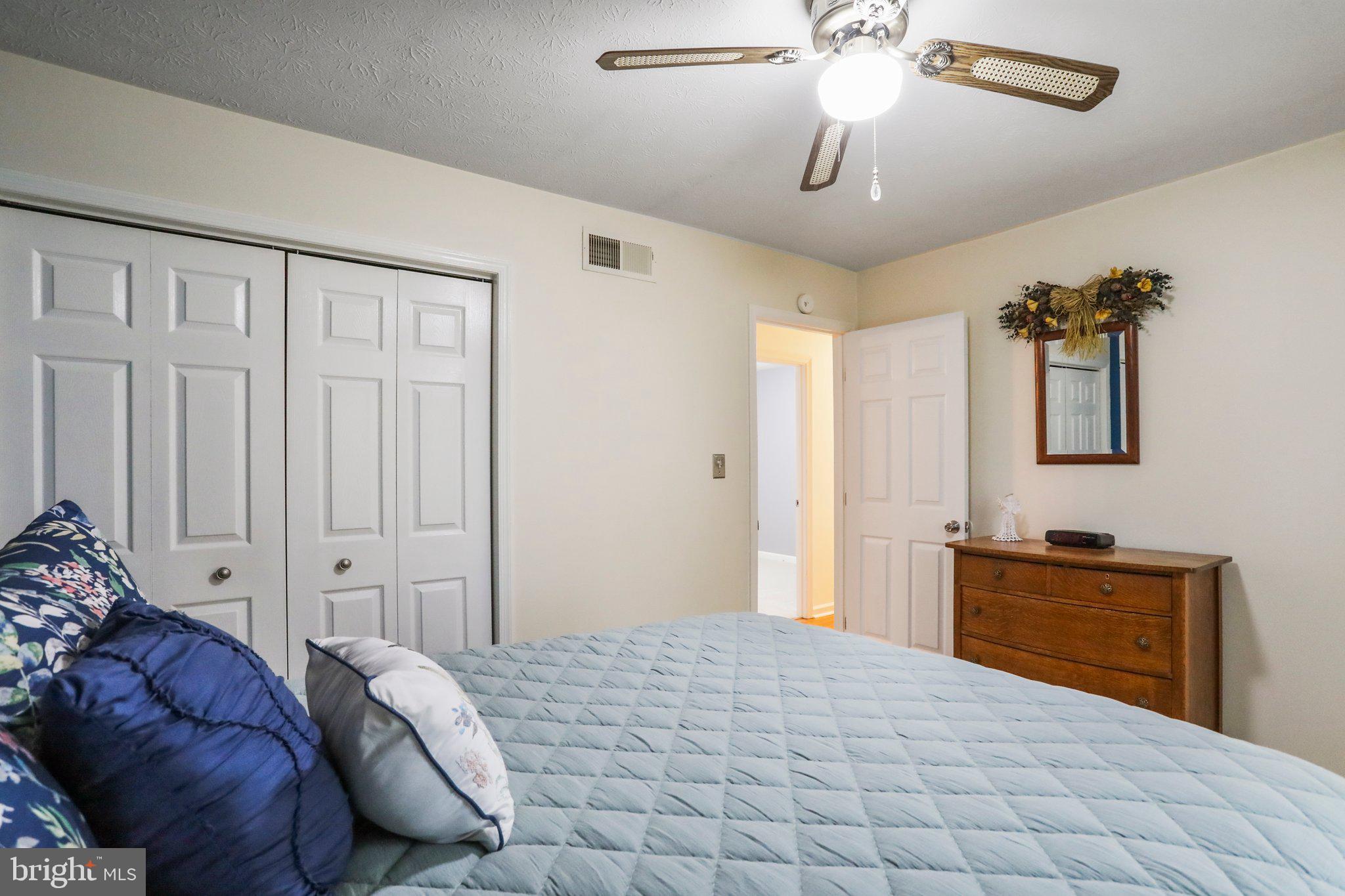 OPEQUON MEADOWS - Residential