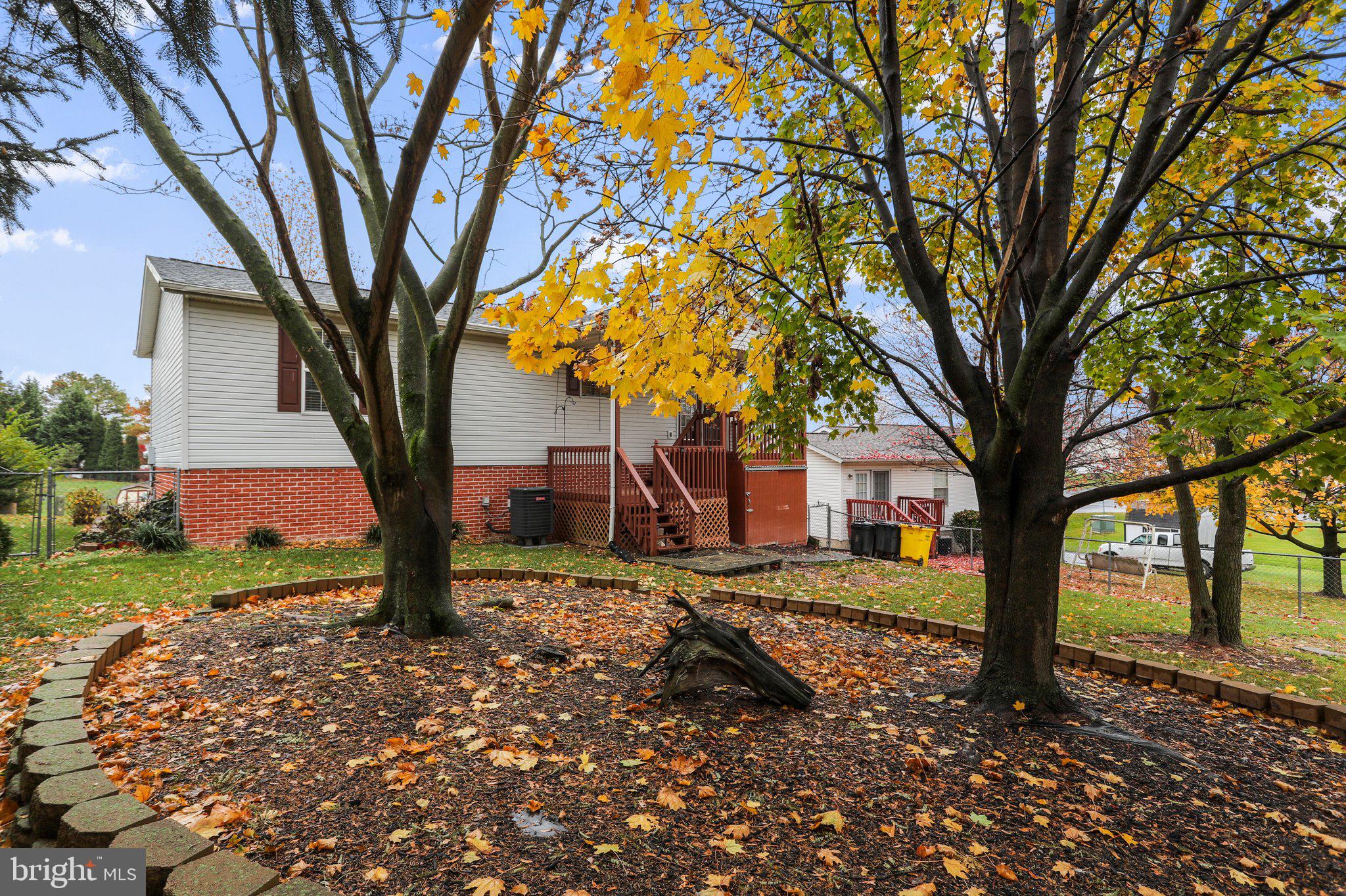 OPEQUON MEADOWS - Residential