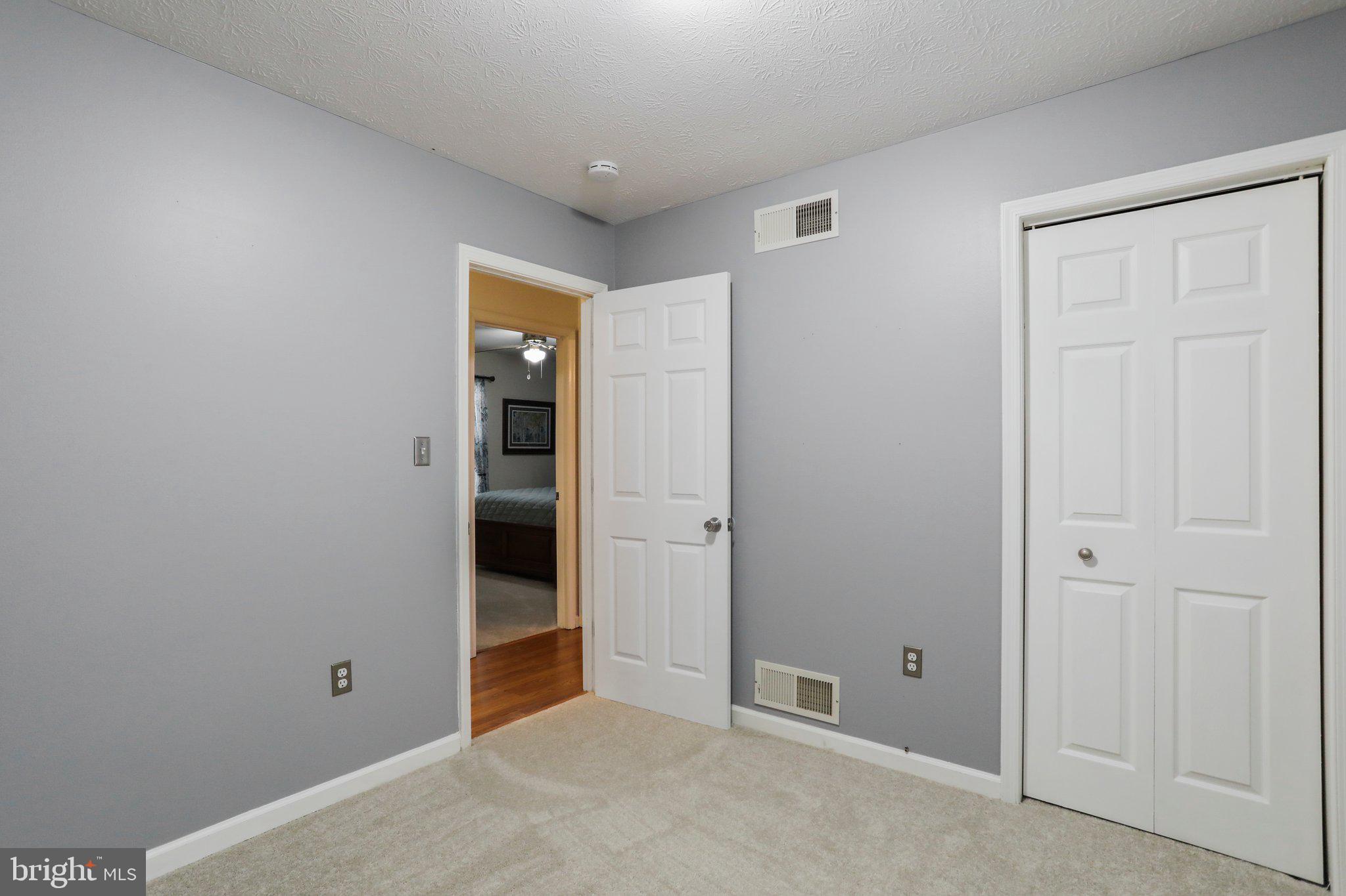 OPEQUON MEADOWS - Residential