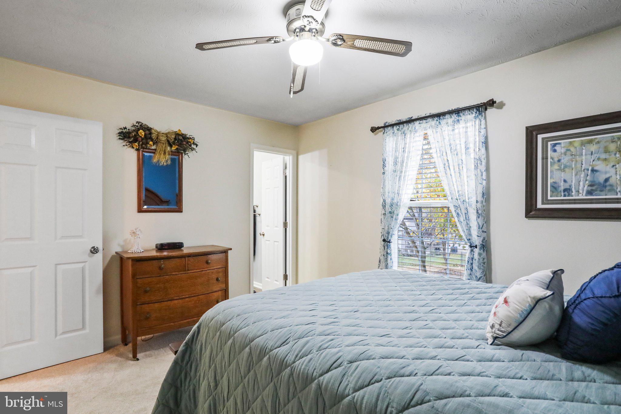 OPEQUON MEADOWS - Residential