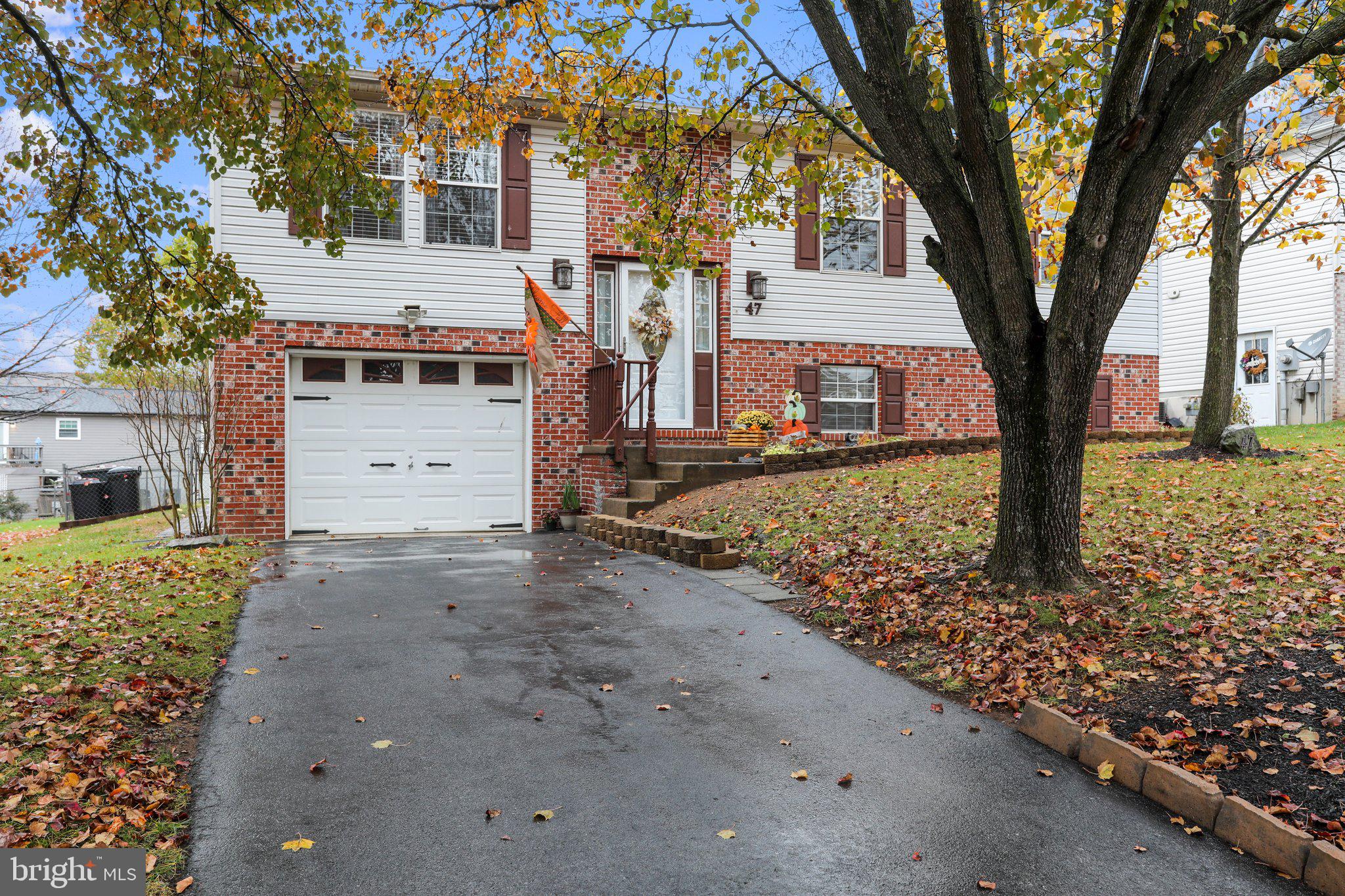 OPEQUON MEADOWS - Residential