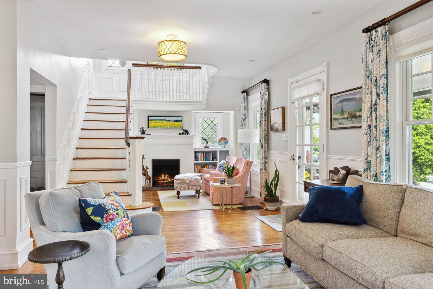 SOUTH WAYNE - Residential