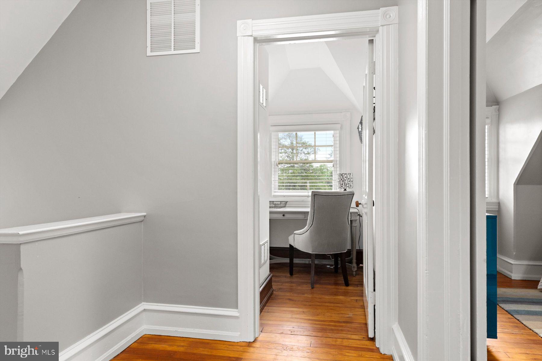 SOUTH WAYNE - Residential