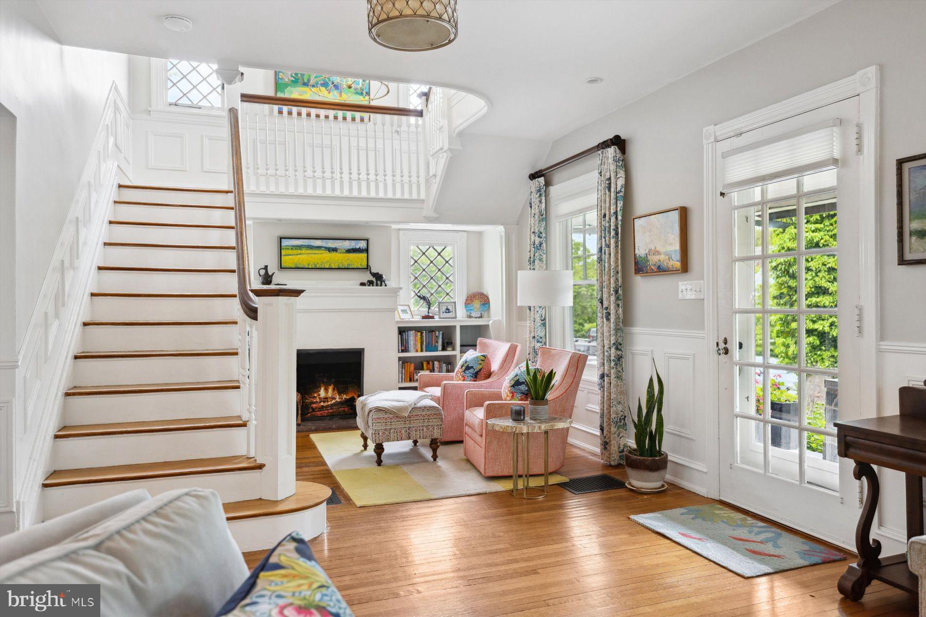 SOUTH WAYNE - Residential