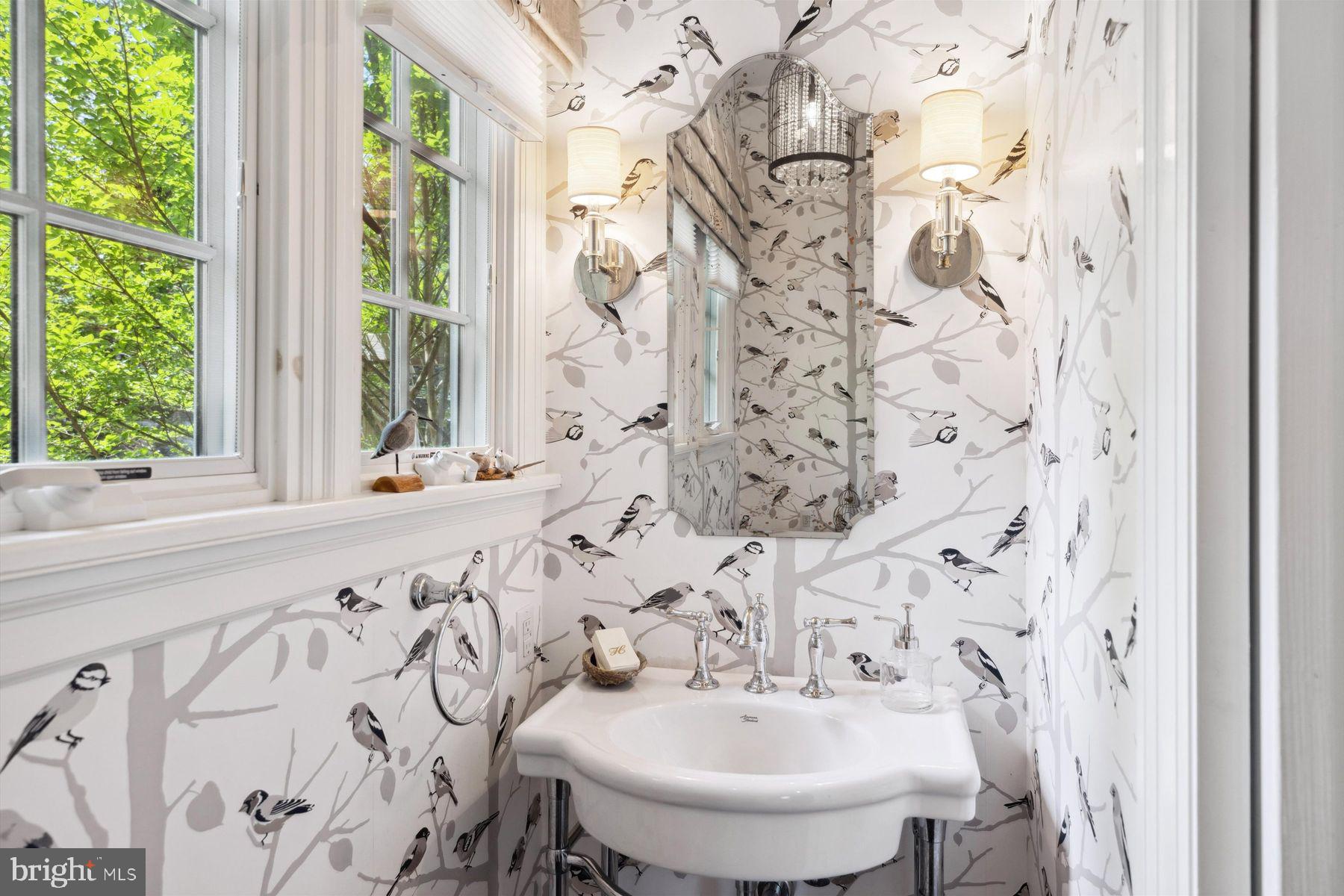 SOUTH WAYNE - Residential