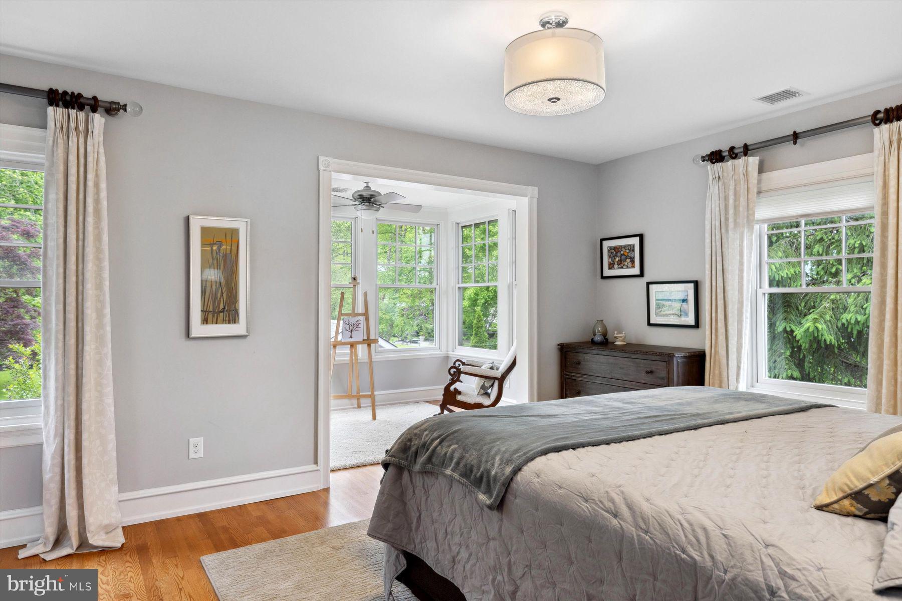 SOUTH WAYNE - Residential