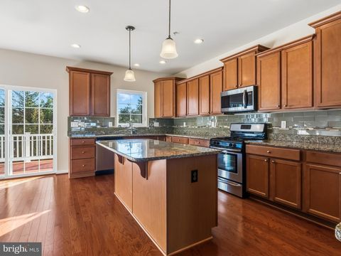 7711 GASTON PLACE GLEN BURNIE MD 21060