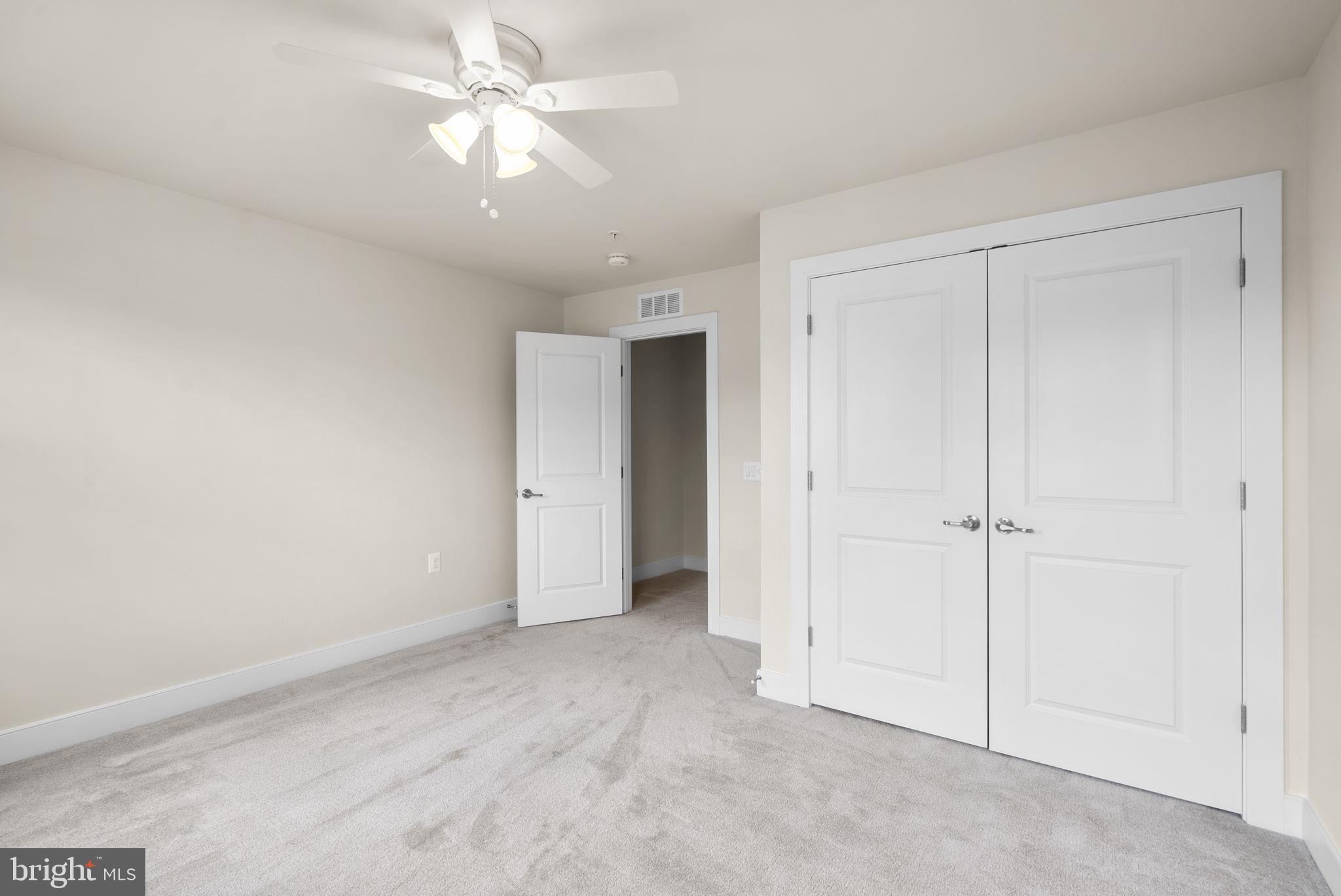 WALDEN WOODS - Residential