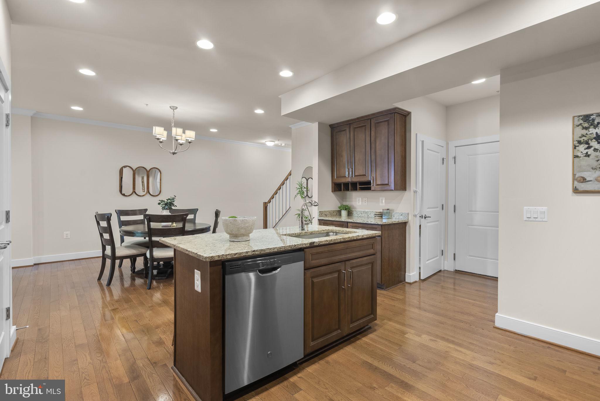 WALDEN WOODS - Residential