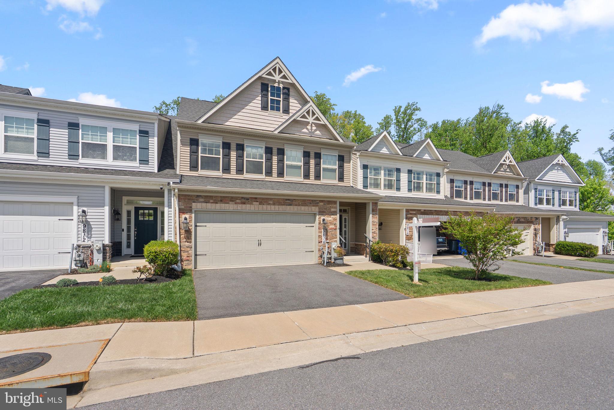 WALDEN WOODS - Residential