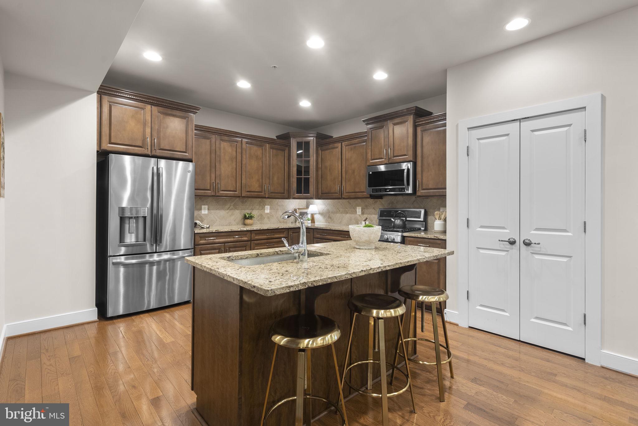 WALDEN WOODS - Residential