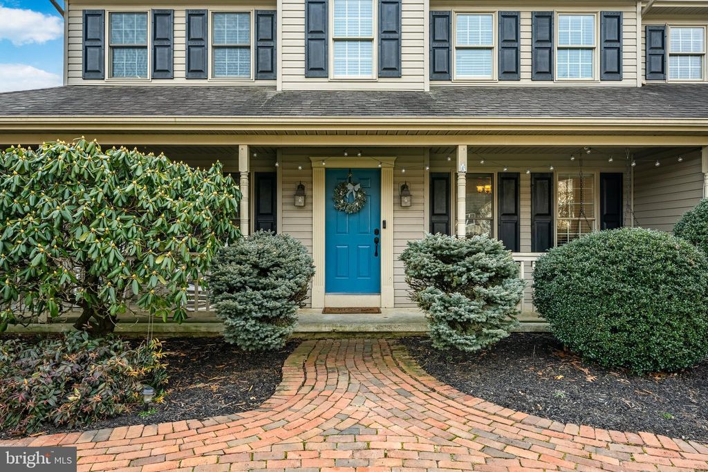 Photo of 683 Cloverfield Drive, NARVON, PA 17555 (MLS # PALA2082258)