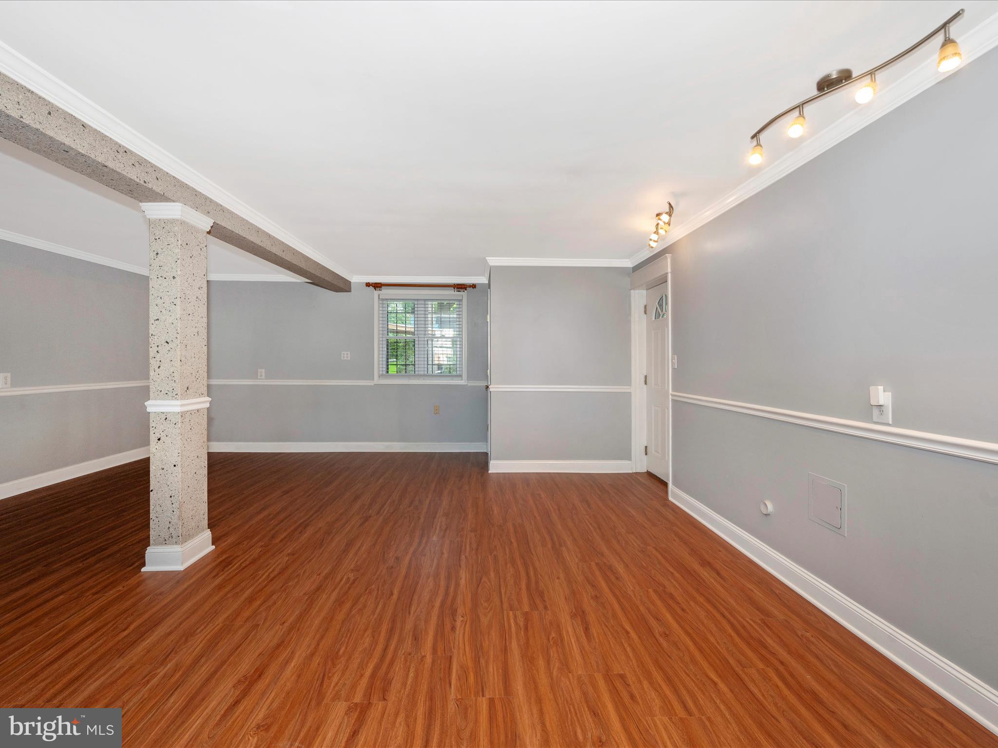 CAPITOL HEIGHTS - Residential