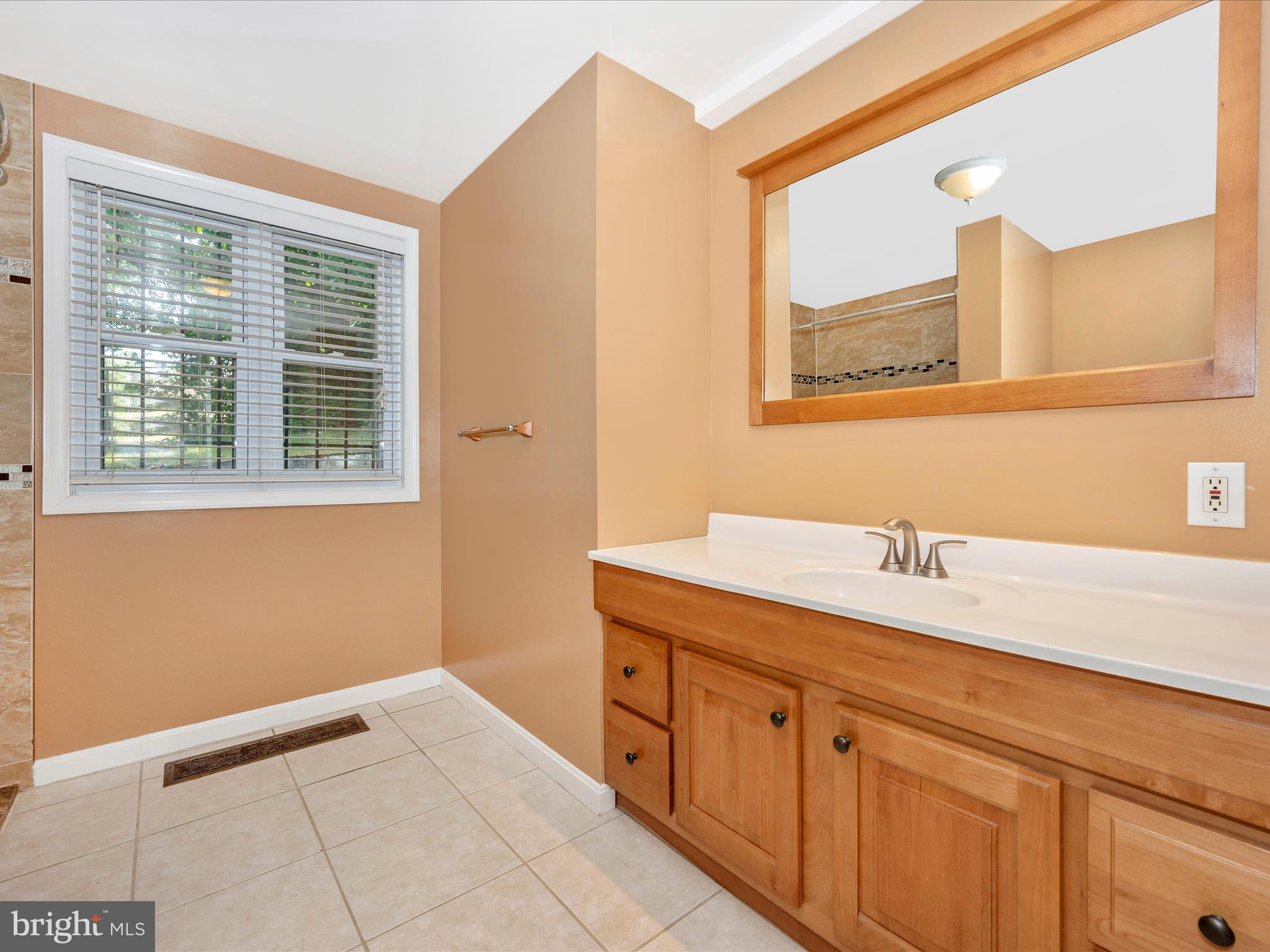 CAPITOL HEIGHTS - Residential