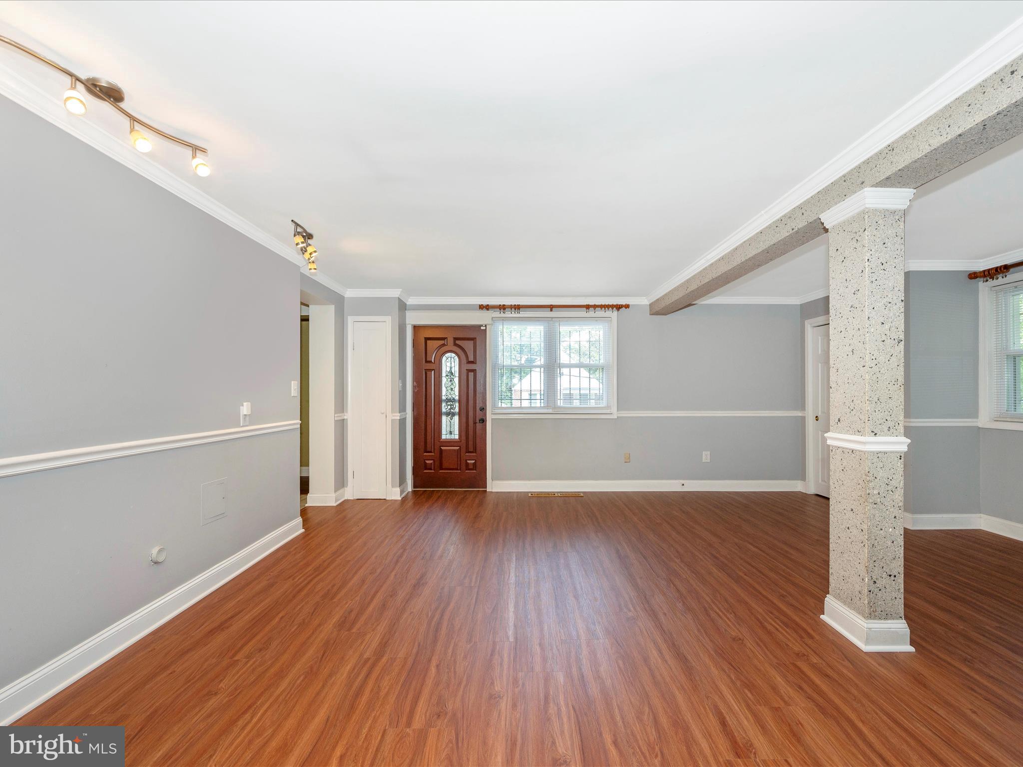 CAPITOL HEIGHTS - Residential