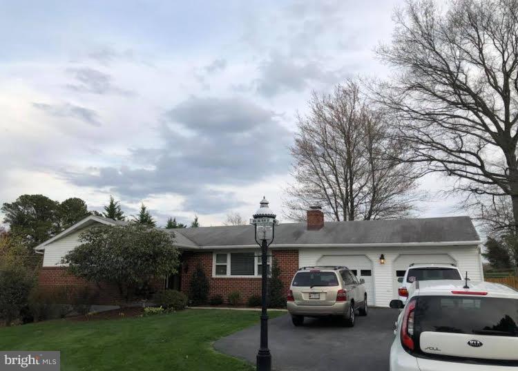 LONG MEADOWS - Residential