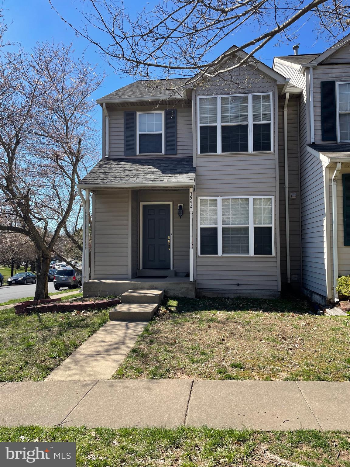 CENTREVILLE GREEN - Residential Lease