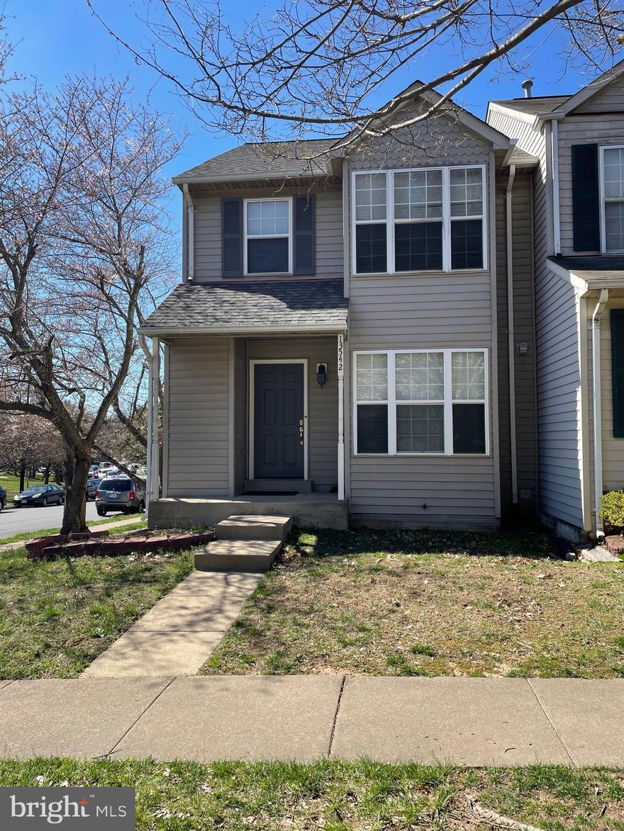 A clean, well-maintained, Owner occupied,  3-bed, 2 1/2 bath townhouse available in Clifton.  You can Walk to Union Mill shopping center.  Great location to access major routes, close to grocery markets, restaurants, and other amenities.  Please note that there is another tenant  in the basement, but there is separate entrance and the door between the main floor and the basement. Tenant will be responsible for taking care of small front and side yard.