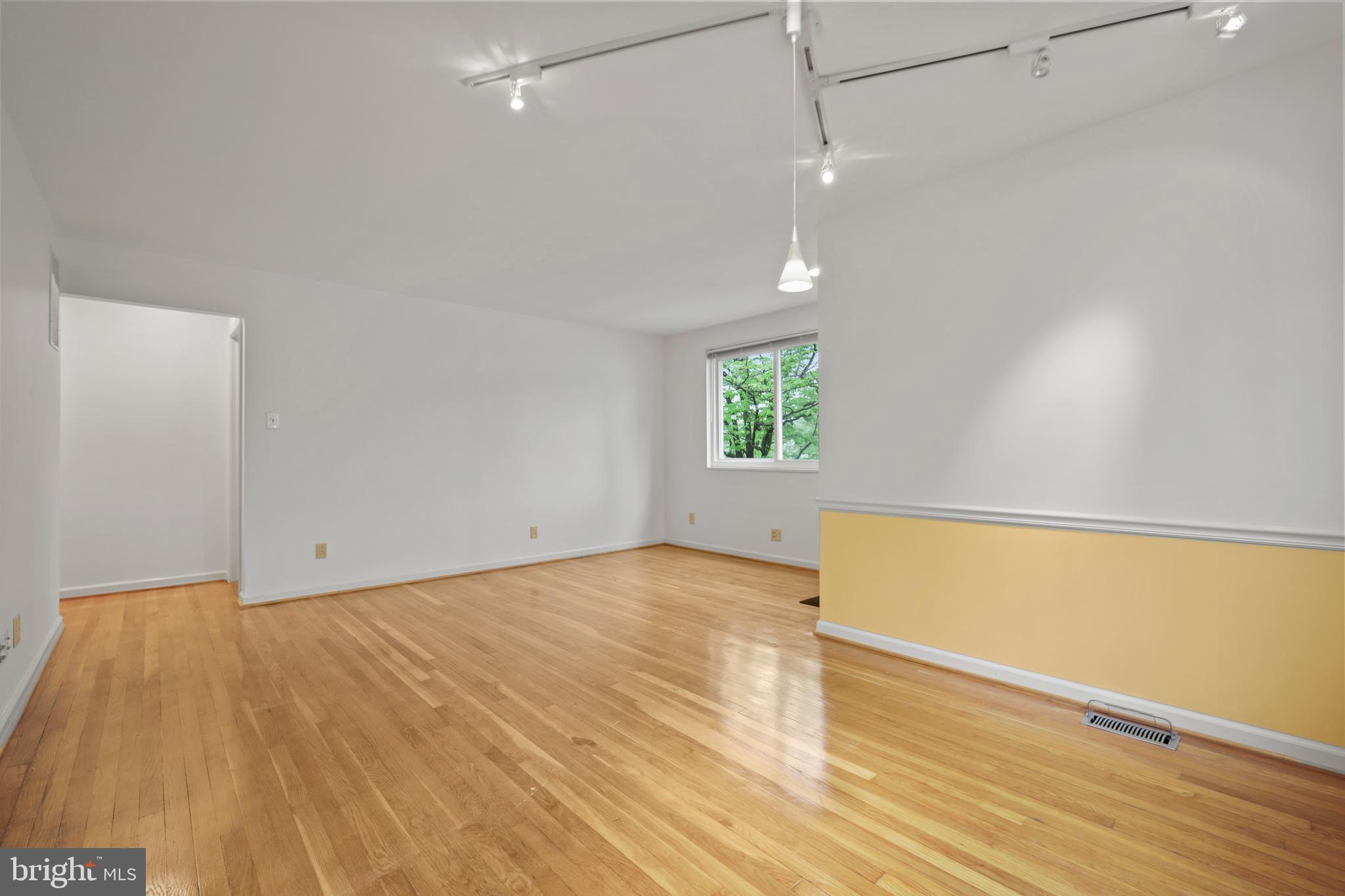 ROCKLAND - Residential Lease