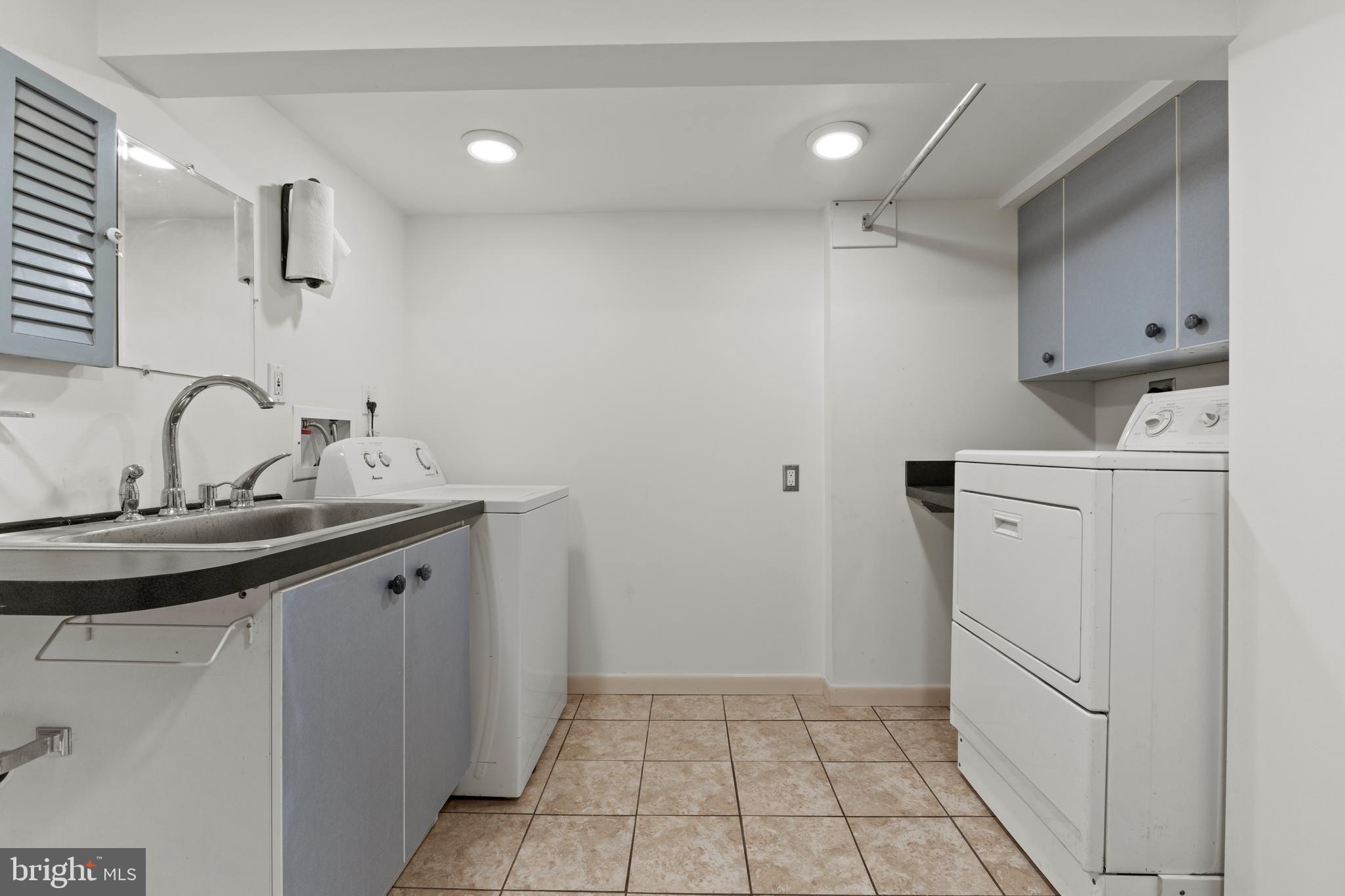 ROCKLAND - Residential Lease