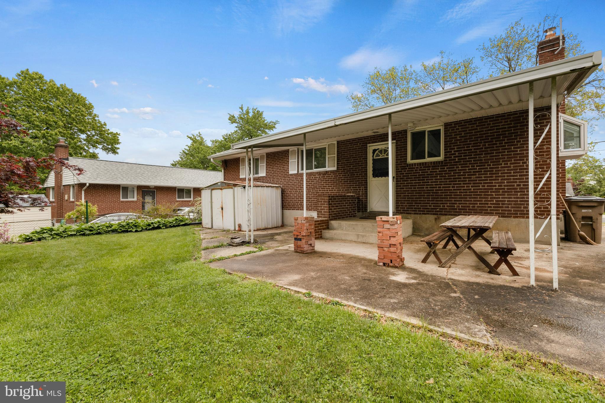 ROCKLAND - Residential Lease