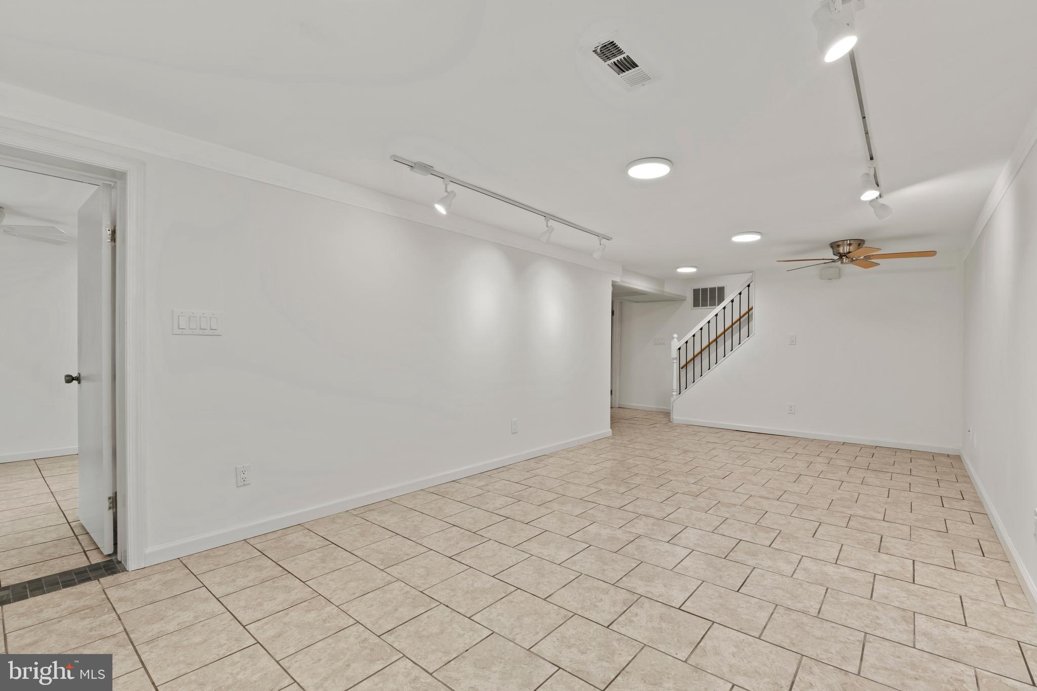 ROCKLAND - Residential Lease