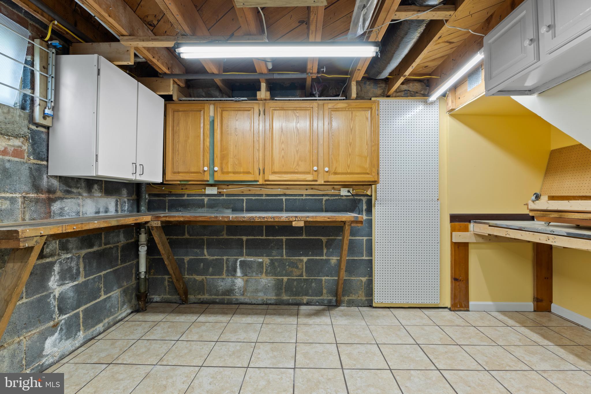 ROCKLAND - Residential Lease