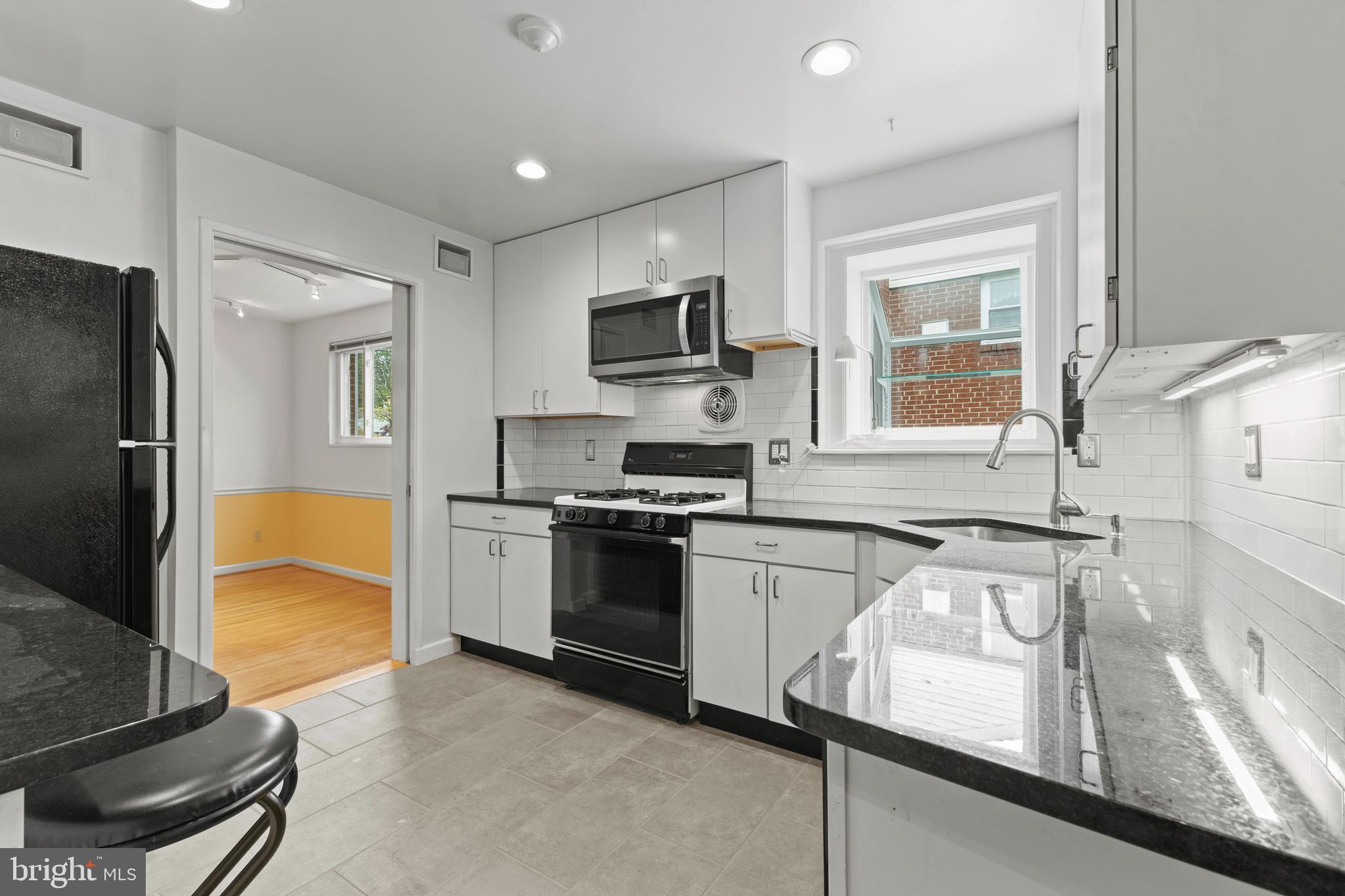 ROCKLAND - Residential Lease