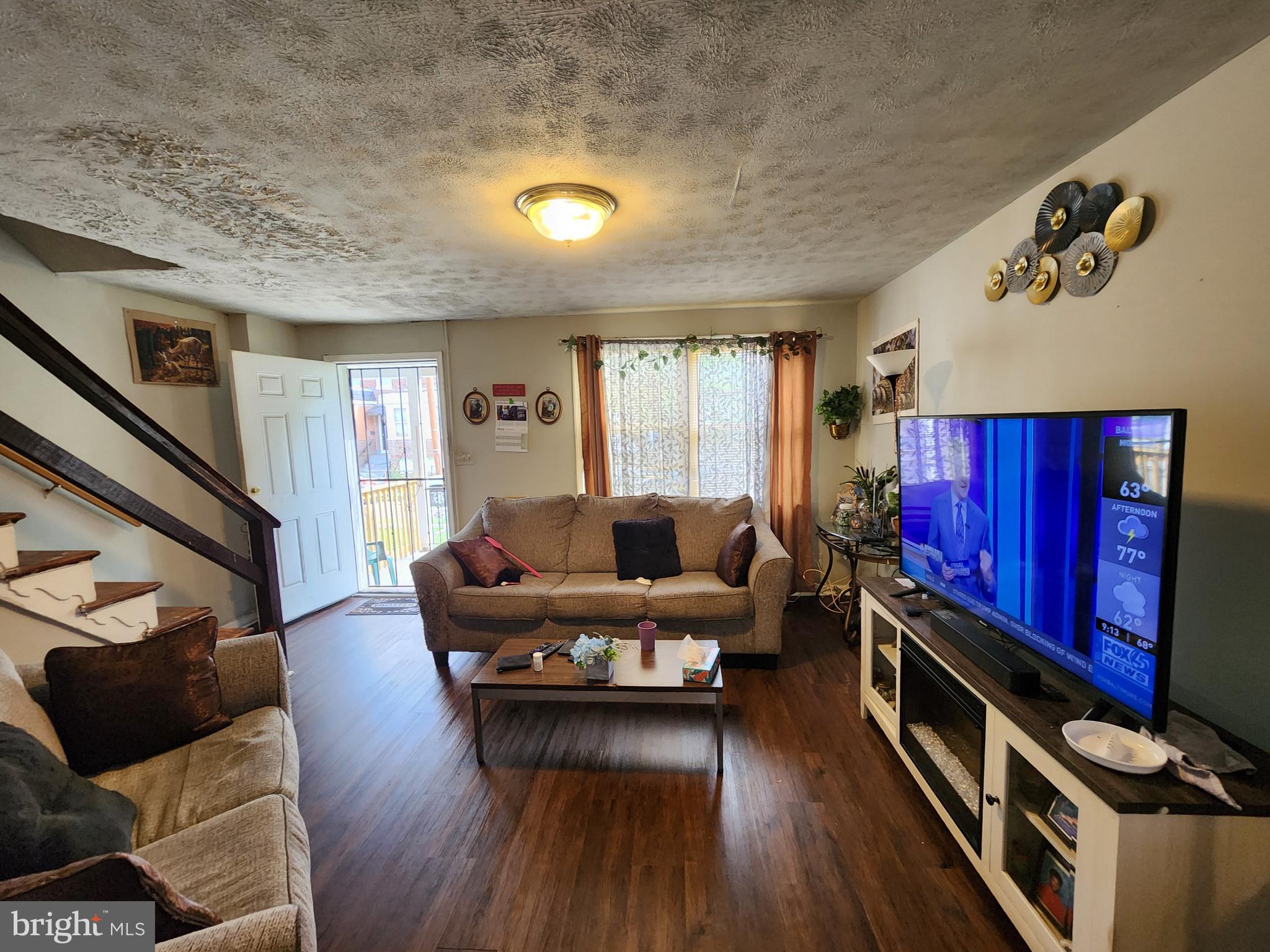 1351 CAMBRIA STREET