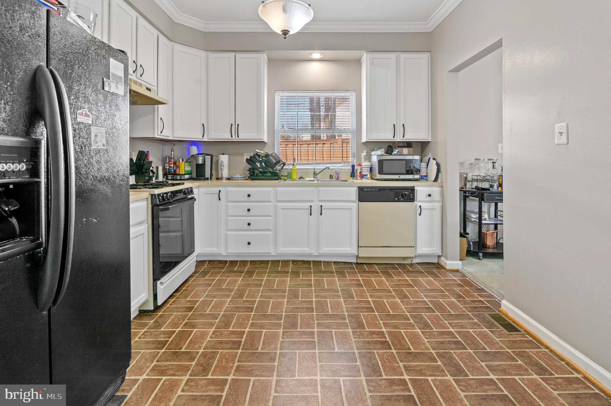 SUMMIT CREEK - Residential