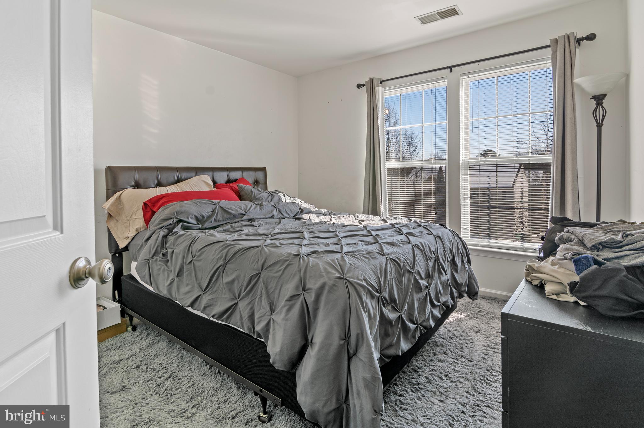 SUMMIT CREEK - Residential