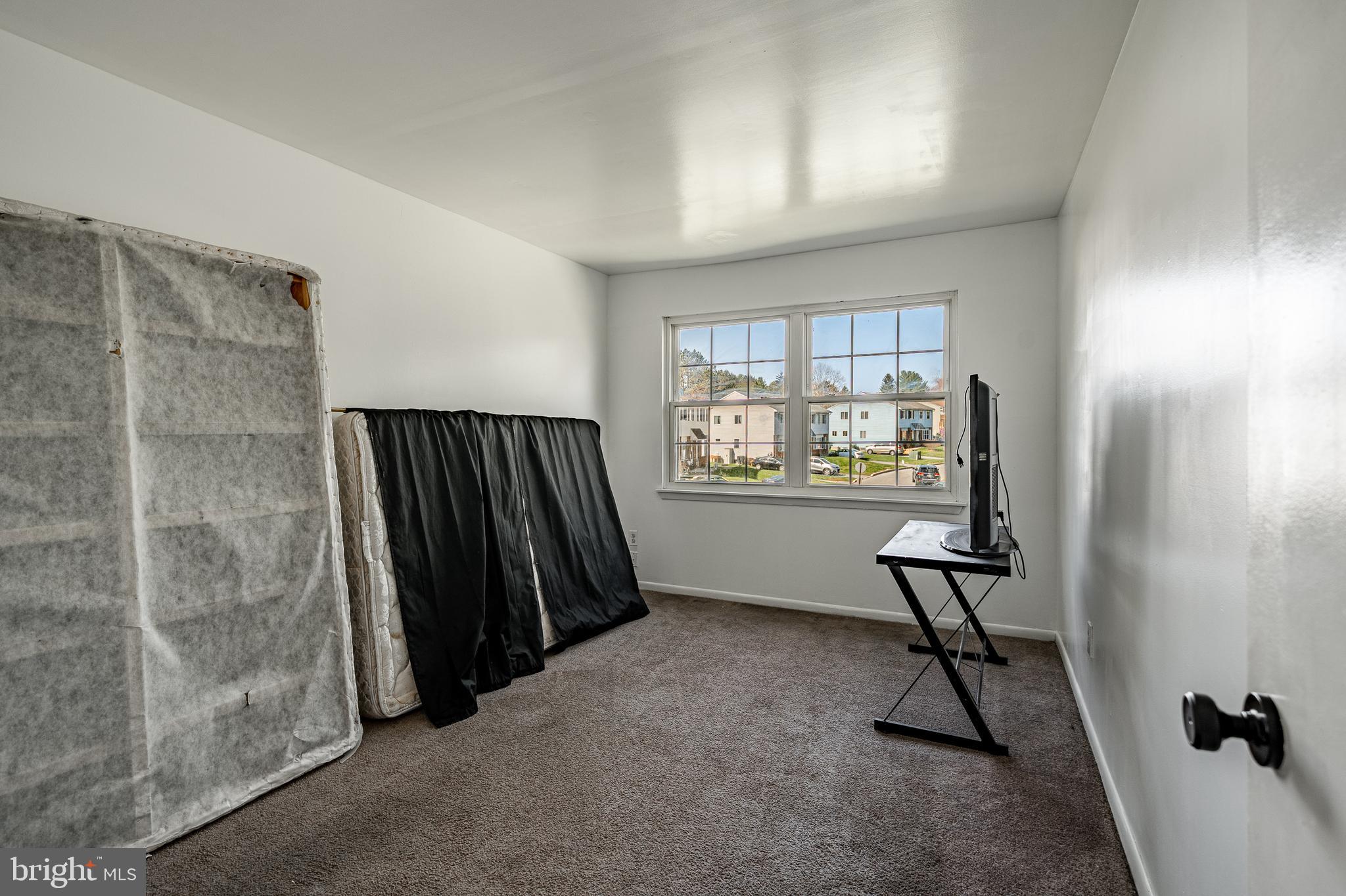 WEDGEWOOD ESTATES - Residential