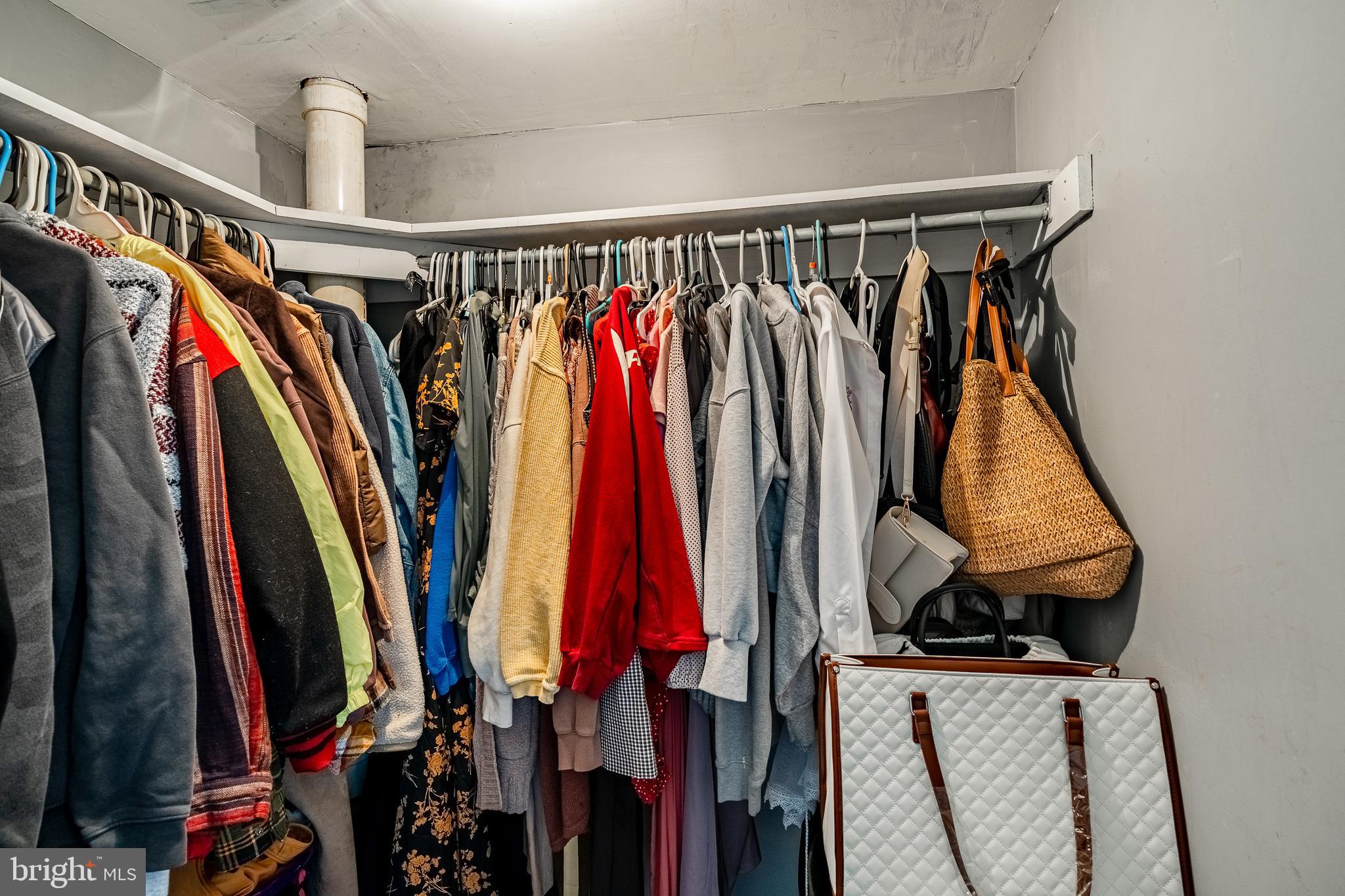 WEDGEWOOD ESTATES - Residential