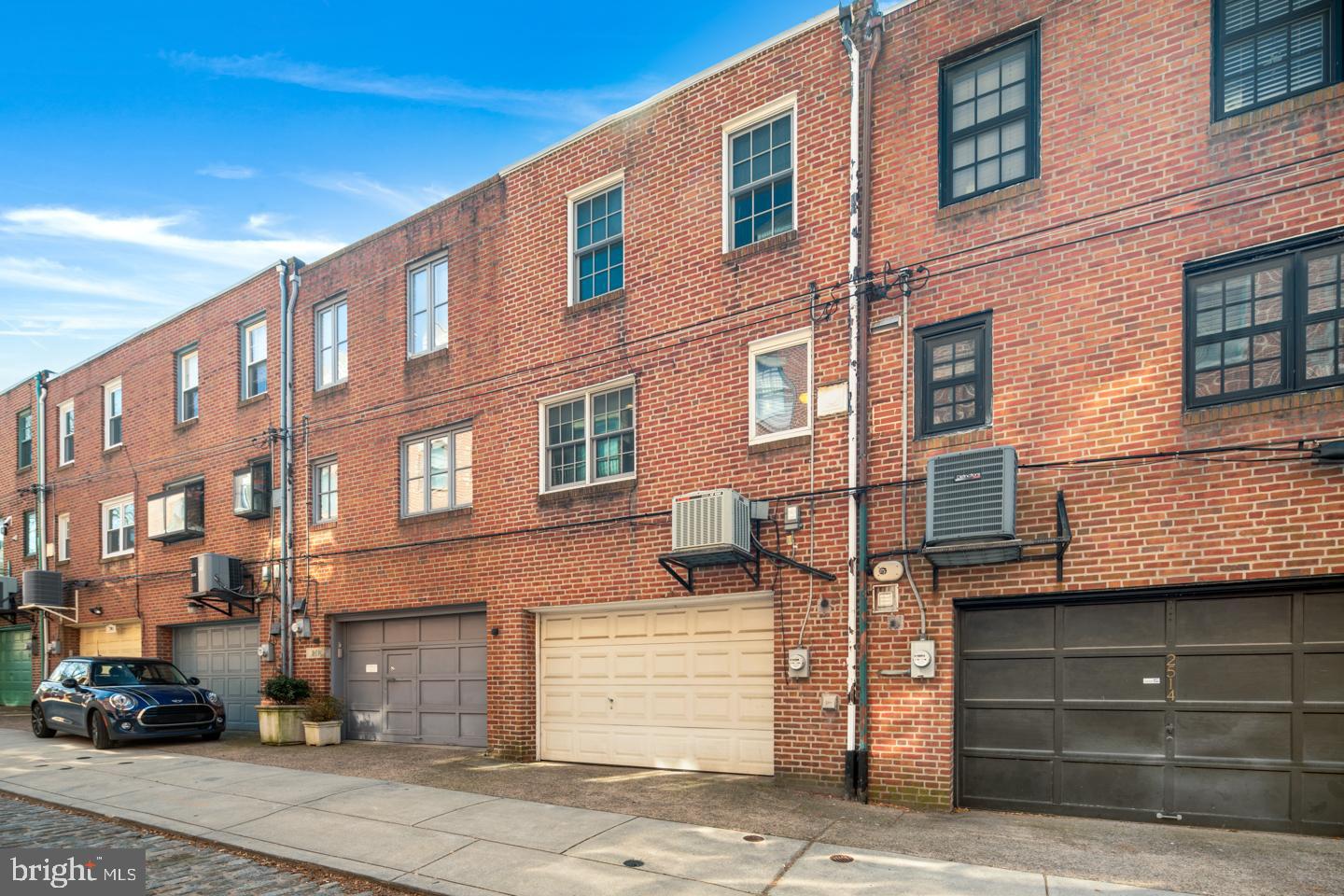 FITLER SQUARE - Residential