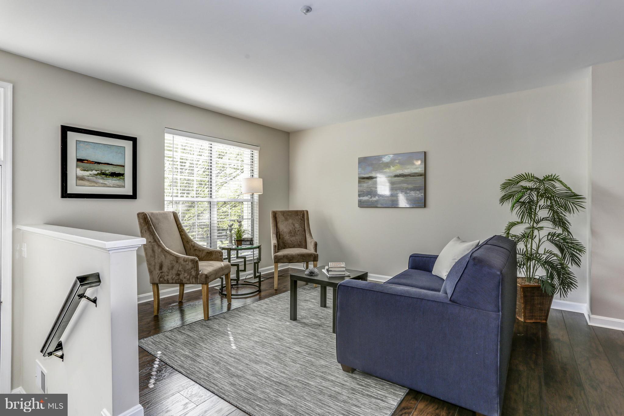 LONGMEAD - Residential