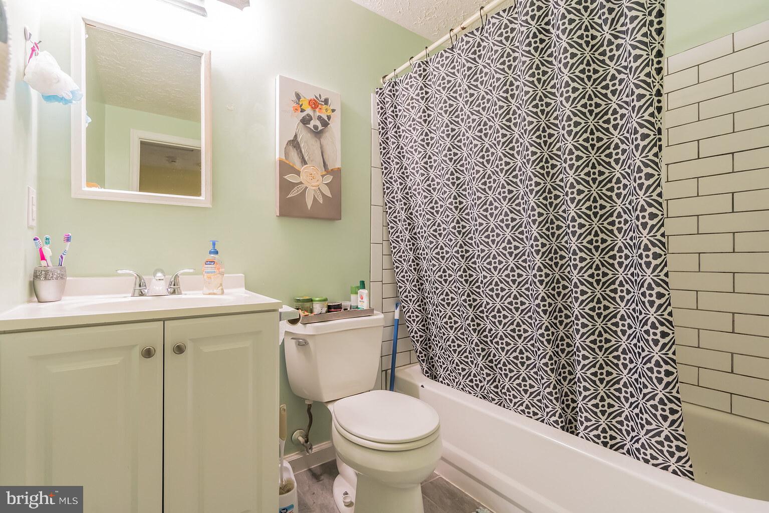 TANGLEWOOD TOWNHOMES SUB - Residential