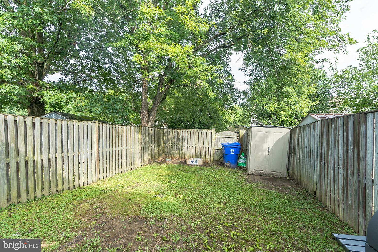 TANGLEWOOD TOWNHOMES SUB - Residential