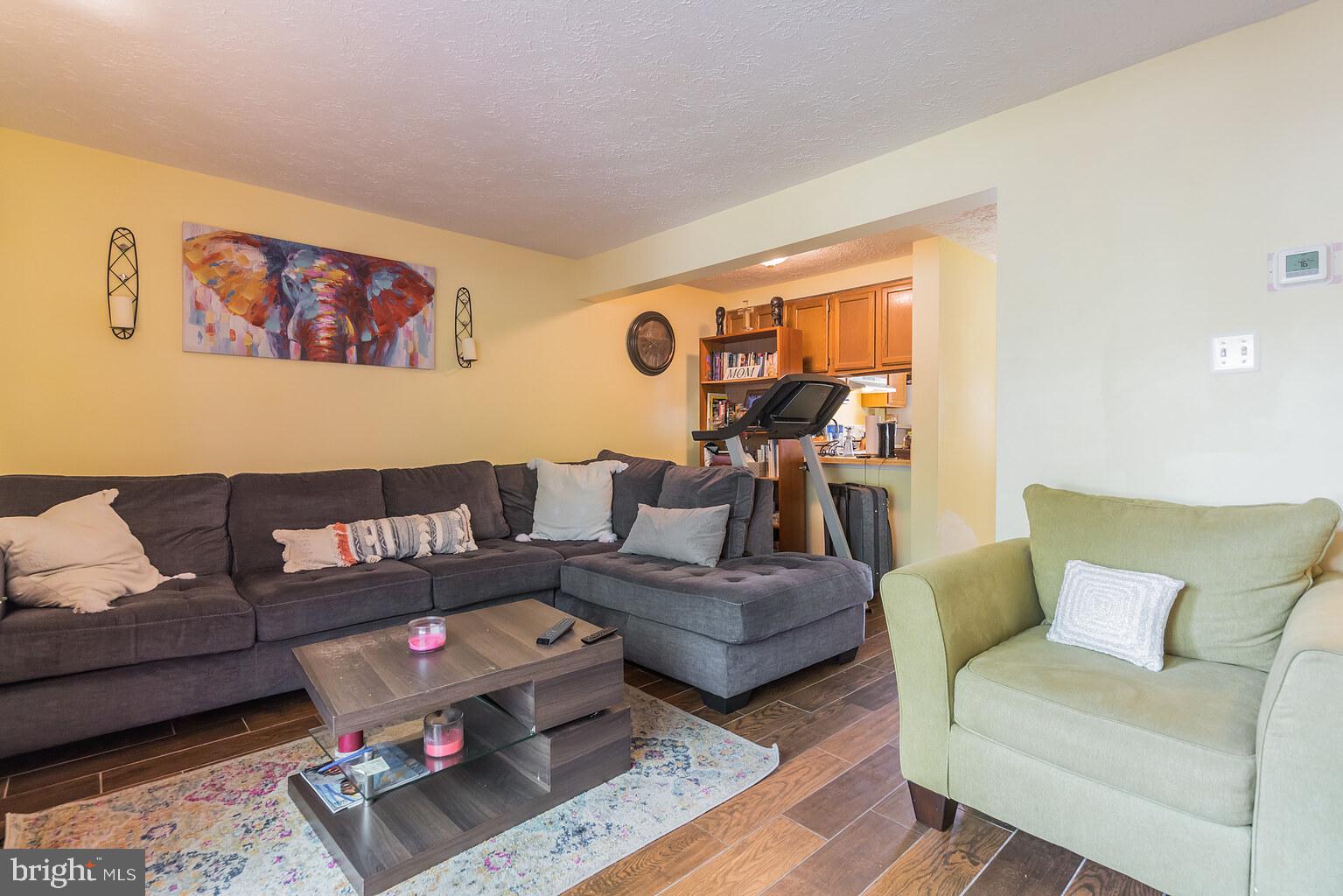 TANGLEWOOD TOWNHOMES SUB - Residential