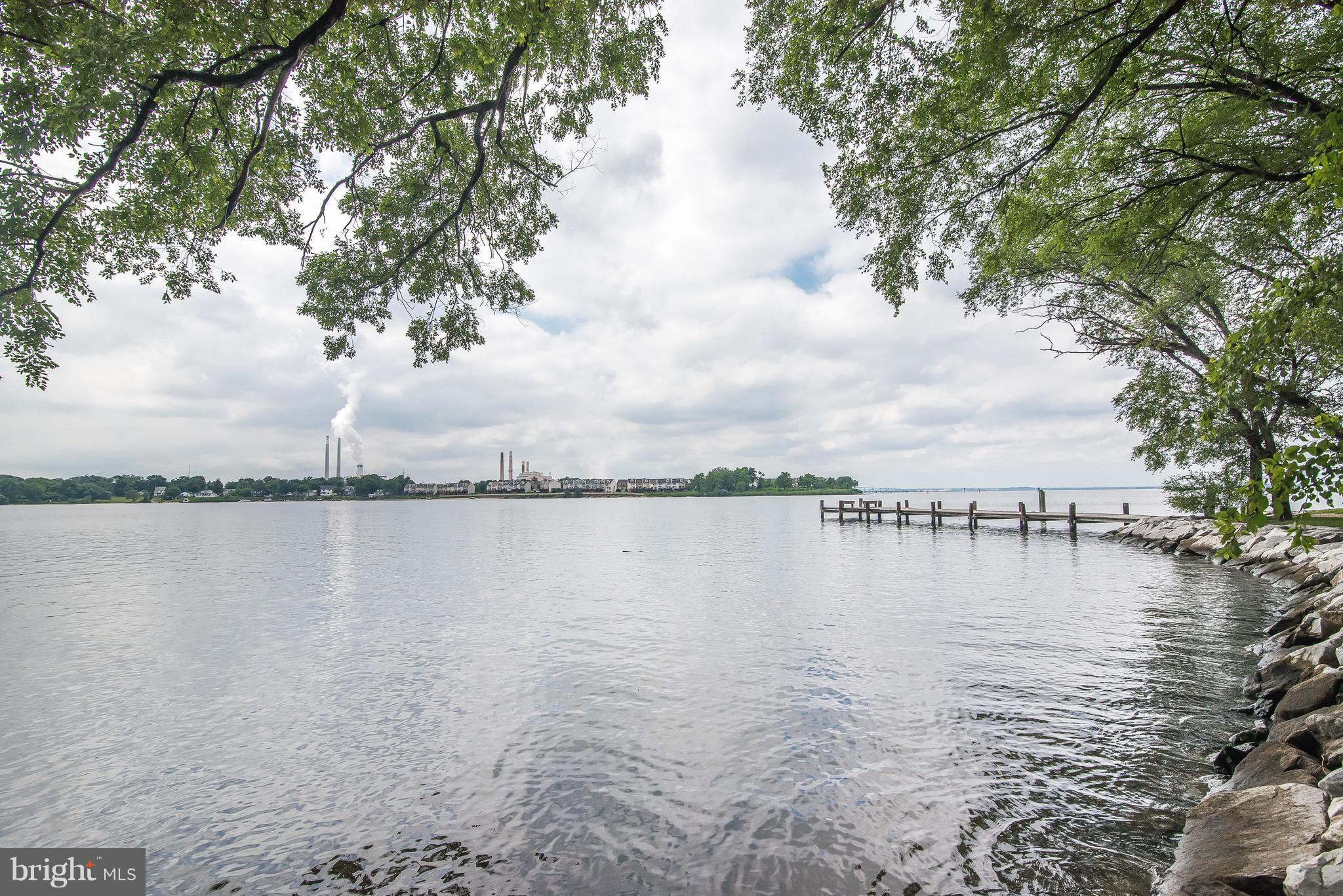 RIVIERA BEACH - Residential Lease