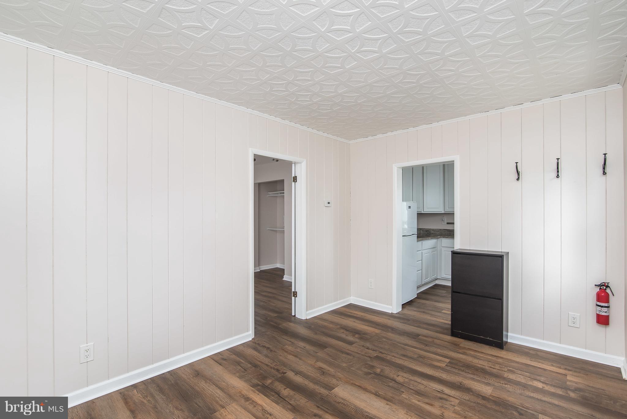 RIVIERA BEACH - Residential Lease