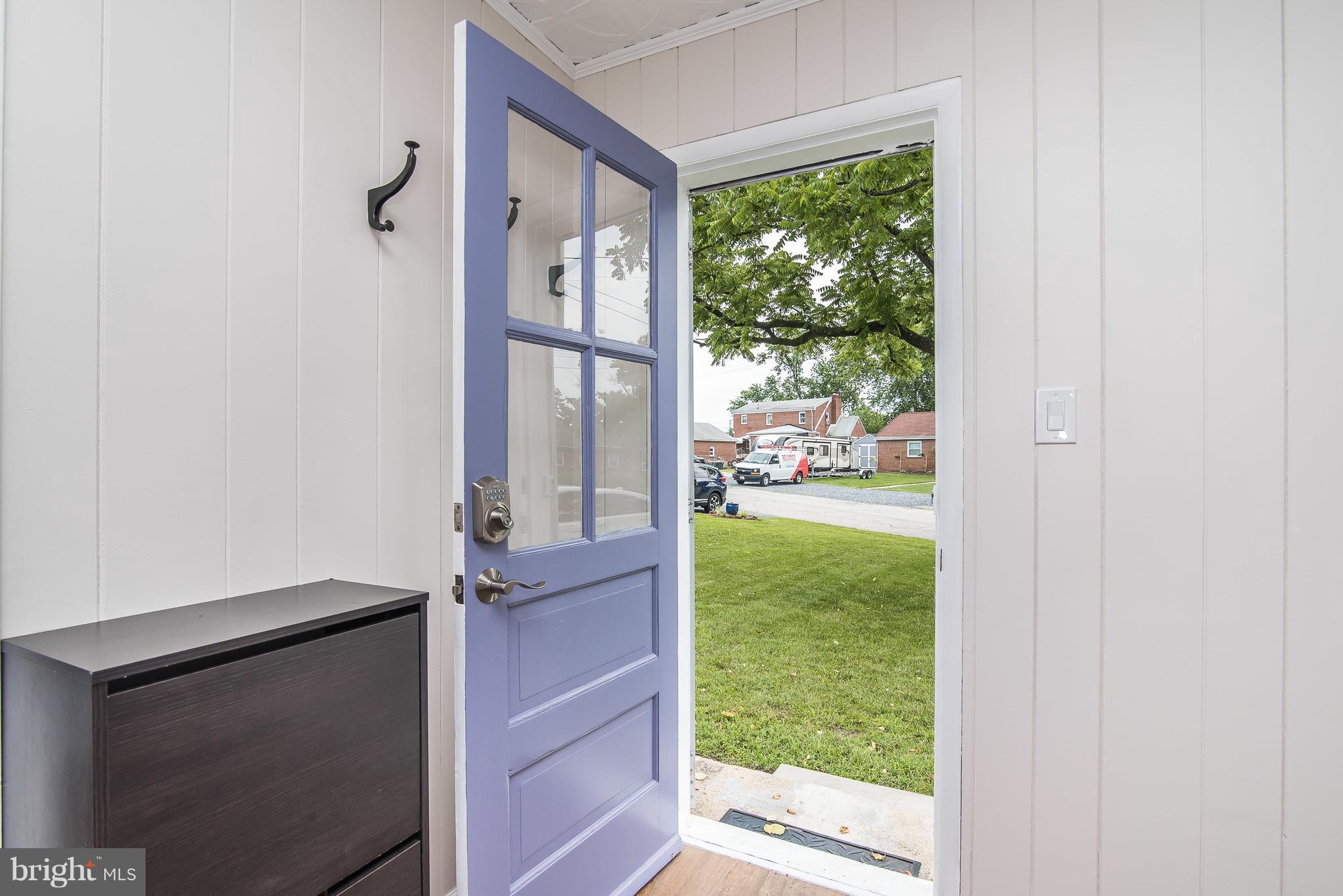 RIVIERA BEACH - Residential Lease