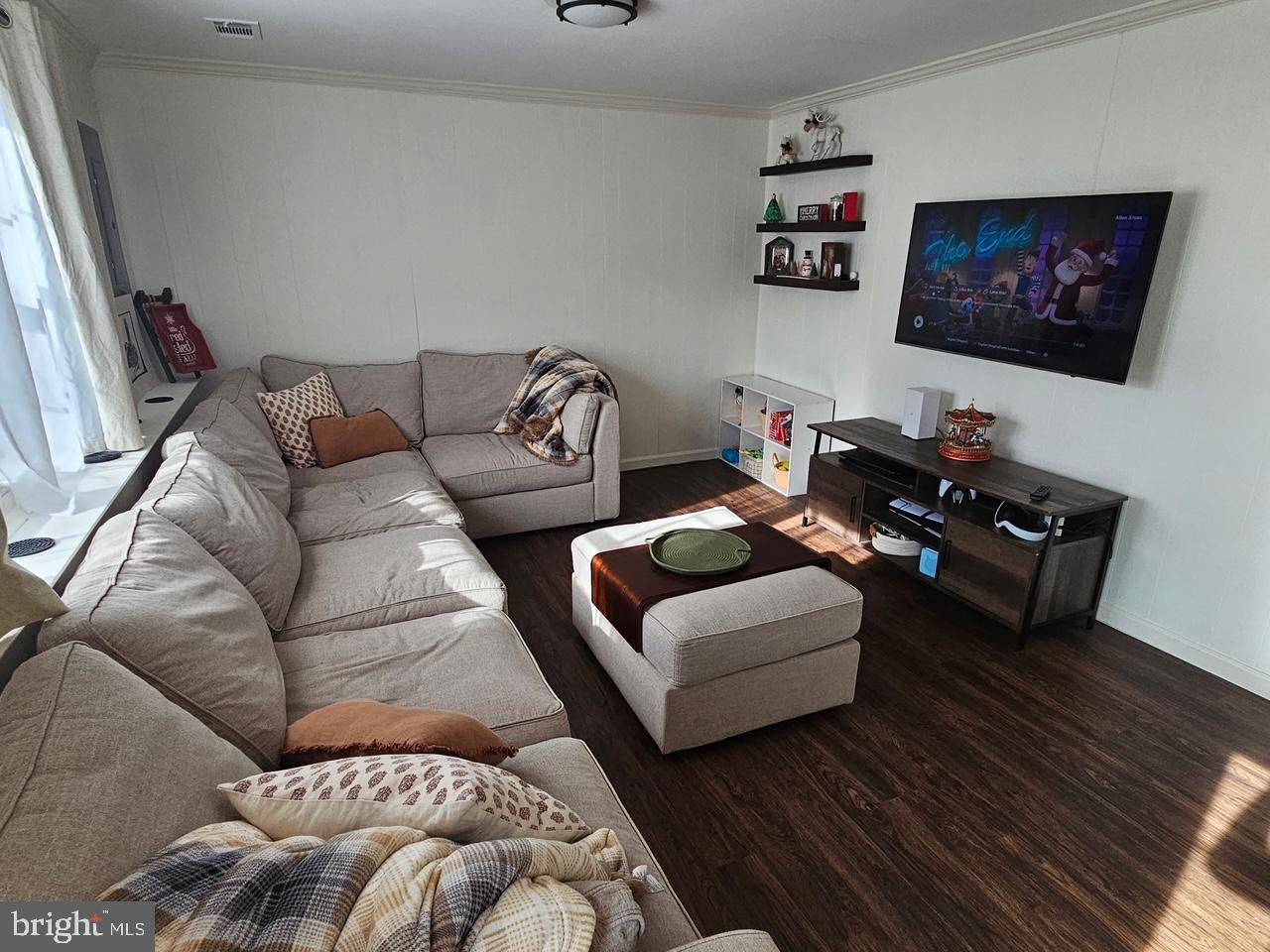 BURKE CENTRE CONSERVANCY - Residential Lease