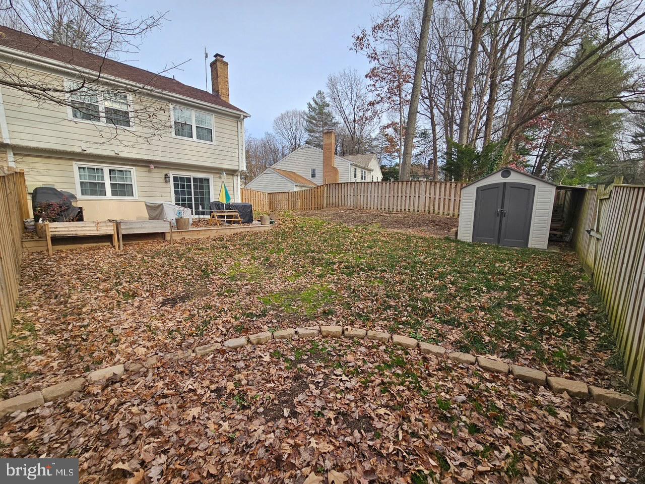 BURKE CENTRE CONSERVANCY - Residential Lease